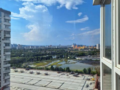 квартира по адресу Драгоманова ул., 2