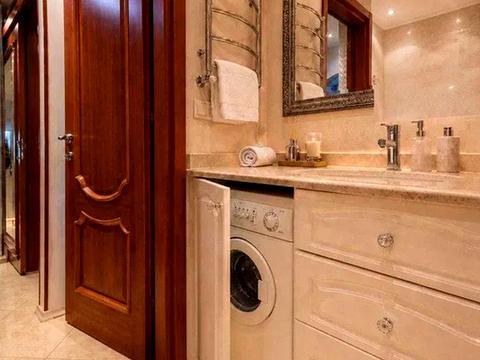 квартира за адресою Київ, Карела Чапека вул. (Юліуса Фучика), 8