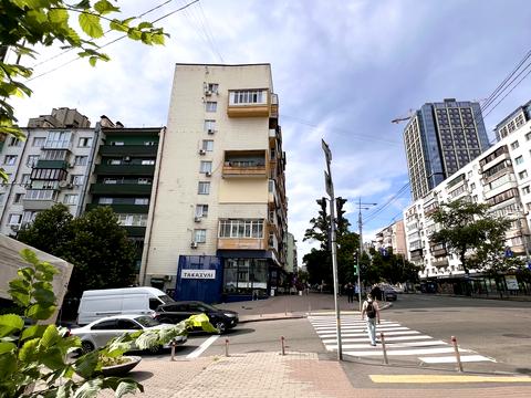 квартира за адресою Київ, Велика Васильківська вул. (Червоноармійська), 112