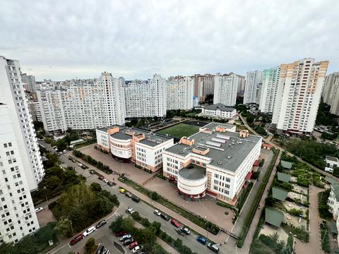 квартира по адресу Миколы Бажана просп., 14