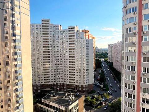 квартира за адресою Олени Пчілки вул., 8