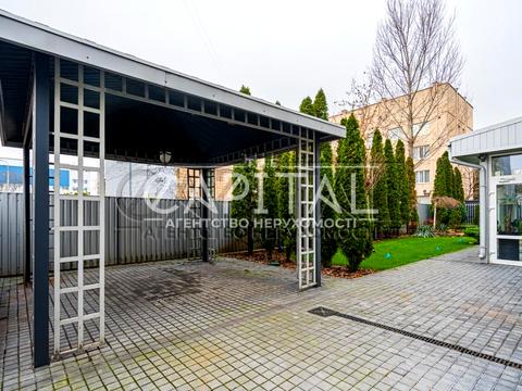 коммерческая по адресу Вадима Гетьмана ул. (Індустріальна), 1-В