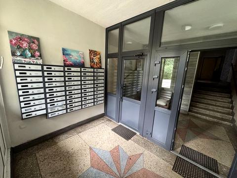 квартира по адресу Флоренции ул., 9