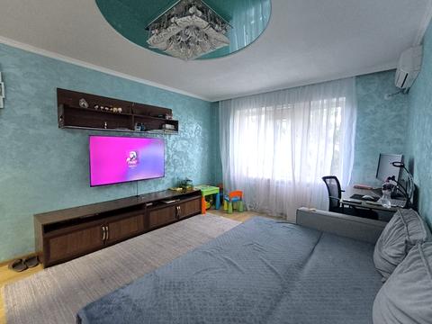 квартира за адресою Героїв просп., 4