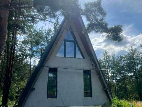 будинок за адресою с. Михайлівка-Рубежівка, Джерельна вул.