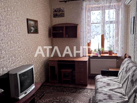 квартира за адресою Отамана Головатого вул., 64а