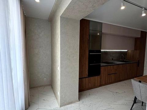 квартира за адресою Чорновола вул., 123-А