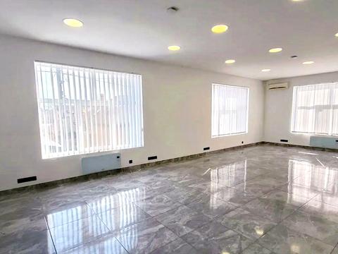 комерційна за адресою 50-та Садова вул., 132
