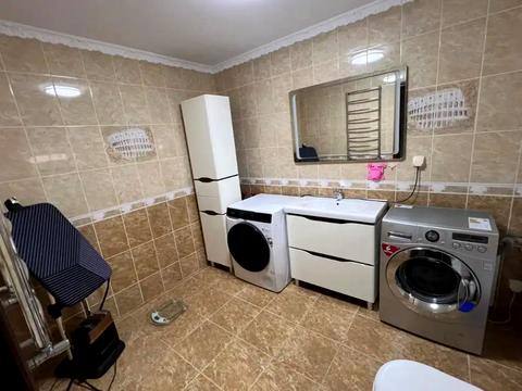 будинок за адресою с. Старі Кодаки, Зарічна, 72