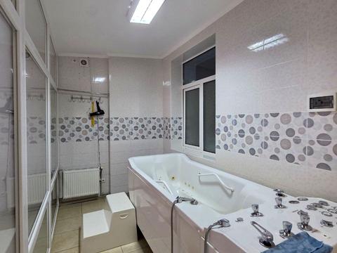 коммерческая по адресу Южный бульв., 38