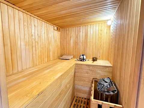 дом по адресу Центральна