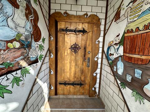 комерційна за адресою Жмеринка, Брезденюка, 33