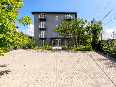 комерційна за адресою Озерна вул., 3