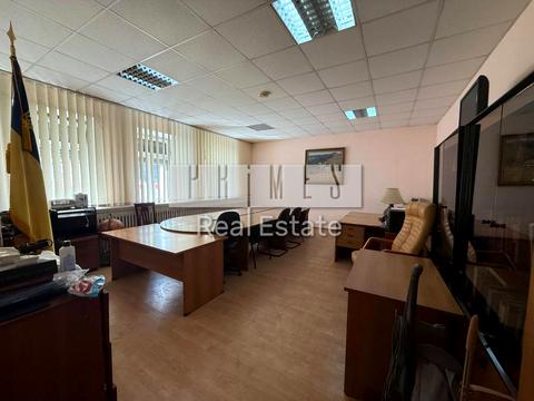 коммерческая по адресу Лютеранская ул., 4