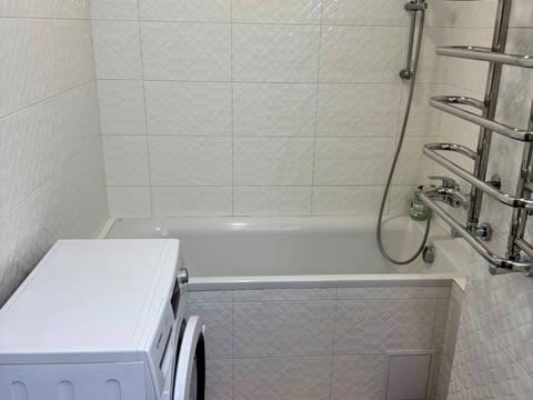 квартира за адресою Голосіївський просп. (40-річчя Жовтня), 124 к1