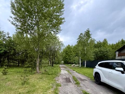 участок по адресу Лісова