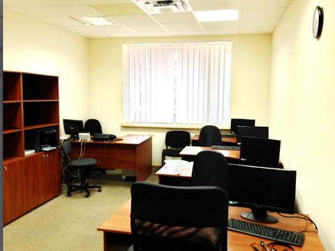 комерційна за адресою Шовковична вул., 42-44