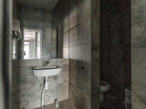 комерційна за адресою Андрія Верхогляда вул. (Михайла Драгомирова), 14-А