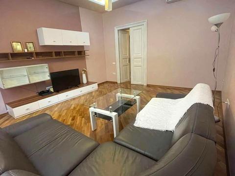 квартира по адресу Ференца Листа ул., 7