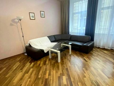 квартира по адресу Ференца Листа ул., 7