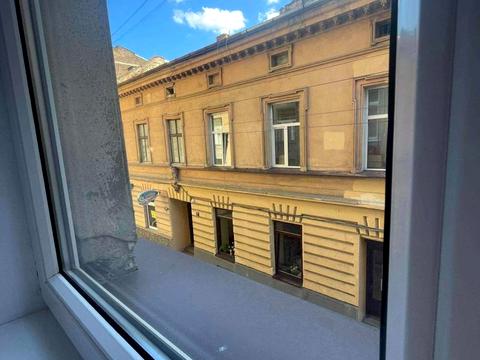 квартира по адресу Ференца Листа ул., 7