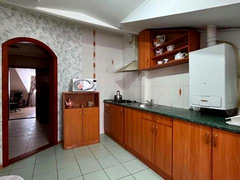 квартира за адресою Лазурна вул. (Гайдара), 2