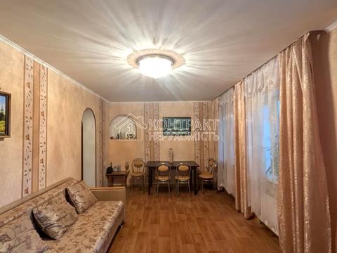 дом по адресу соборна, 44