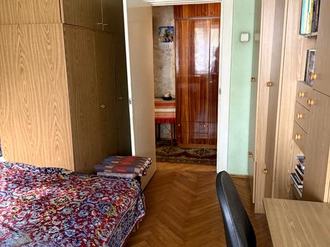квартира за адресою Євгена Коновальця вул. (), 4