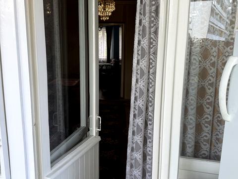 квартира за адресою Євгена Коновальця вул. (), 4