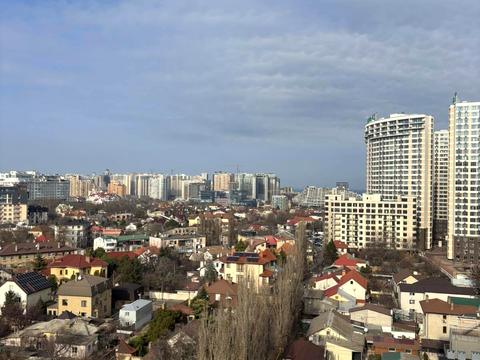 квартира по адресу Литературная ул., 10-Б