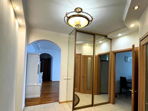 квартира за адресою Митрополита Андрея Шептицького вул. (Анатолія Луначарського), 10