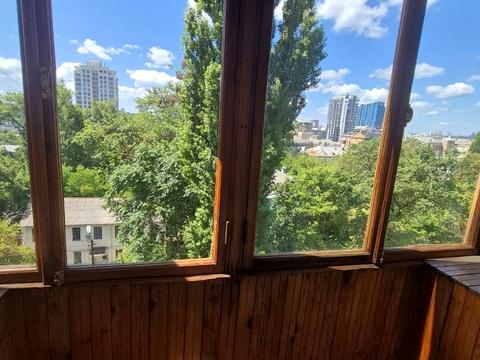 квартира за адресою Микільсько-Ботанічна вул., 5