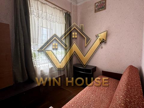 квартира за адресою Київ, Брюллова вул., 1