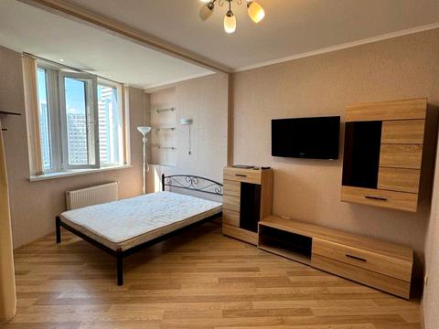 квартира по адресу Завальная ул., 10-В