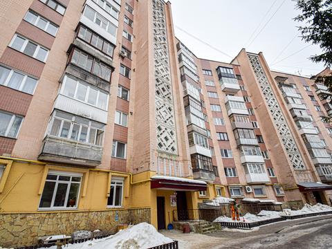 квартира за адресою Крушельницької вул., 1