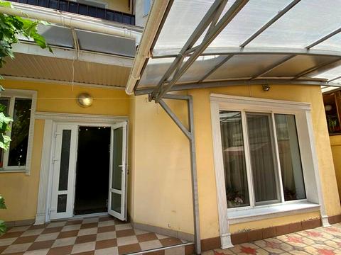 будинок за адресою Георгія Липського вул. (Толбухіна), 94в