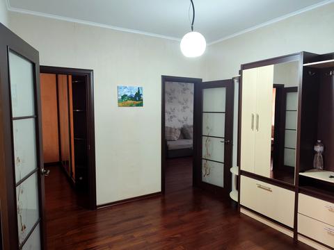 квартира за адресою Анни Ахматової вул., 16-В
