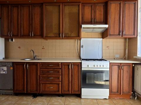 квартира за адресою Пустомити, Відродження вул., 1