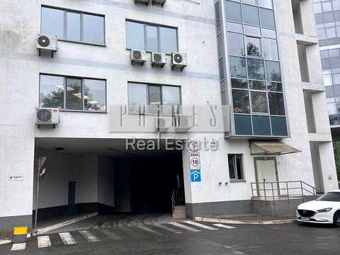 комерційна за адресою Дарницький бульв., 8-В