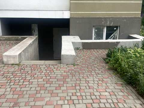 коммерческая по адресу Шота Руставели ул., 9