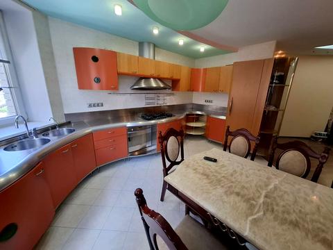 квартира за адресою Виконкомівська вул., 7