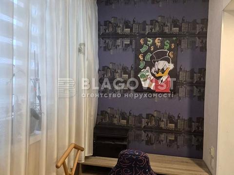 квартира за адресою Академіка Заболотного вул., 110
