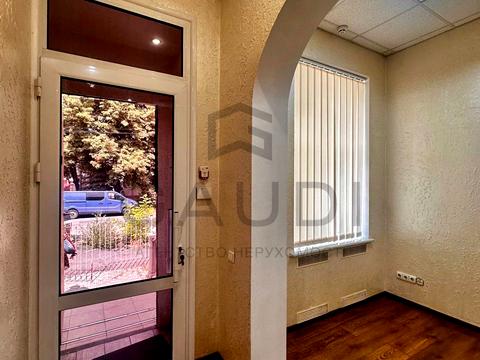 коммерческая по адресу Шнеерсона ул., 12 буд 2
