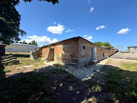 коммерческая по адресу Богдана Хмельницкого просп. (Героев Сталинграда), 169