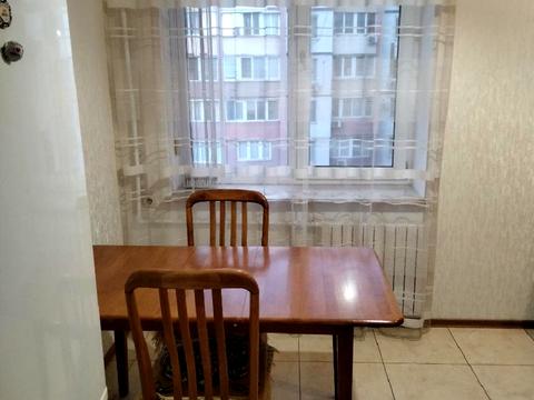 квартира за адресою Тополина вул., 20
