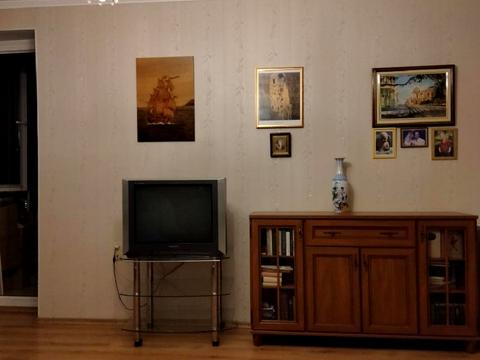 квартира за адресою Тополина вул., 20