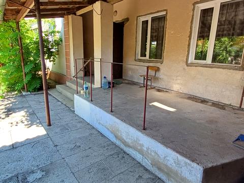 будинок за адресою Центральна