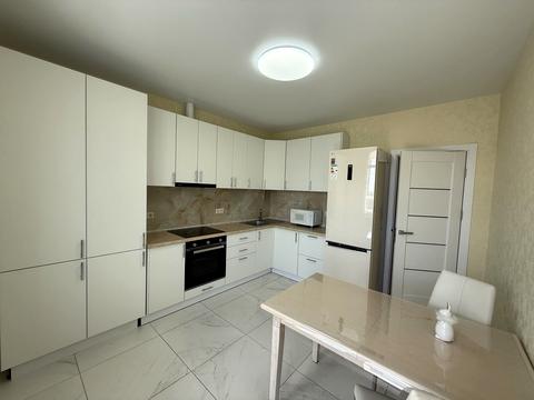 квартира за адресою Василя Стуса вул., 7-Б