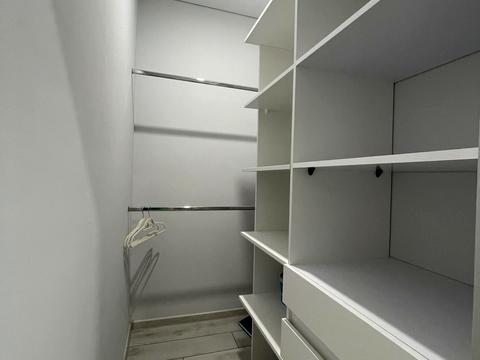 квартира по адресу Льва Ребета ул., 10-Д