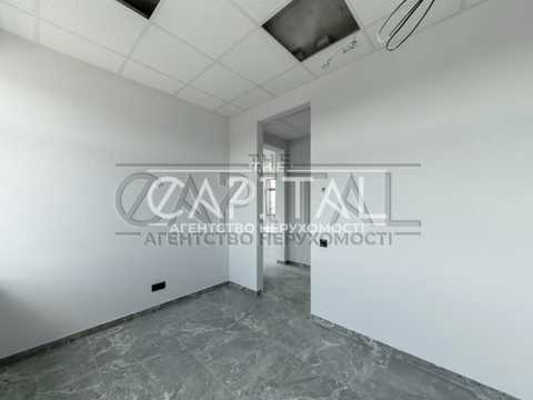 комерційна за адресою Передова вул., 3